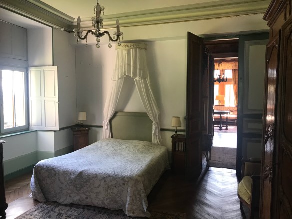 012AC0B2-6A0E-499C-BD2C-AB2291F7AFA0