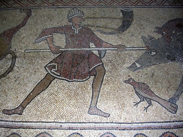 1280px-Mosaique_Lescar_2