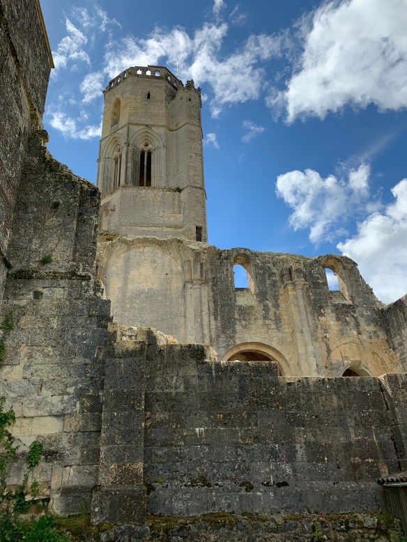 B2ABEA8F-94E0-462E-A132-1C36F8B8AC35